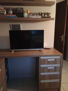 Quarto Aconchegante 500 Mega Fibra 5 min Aeroporto e Frigobar