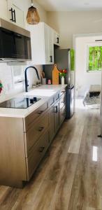 Whitewater Cottage & RV Resort
