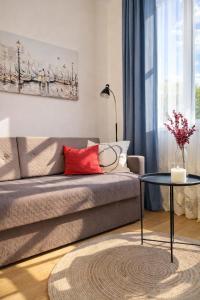 Best Apartment in the Center