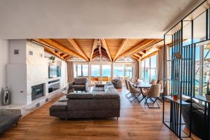 Paris Luxury Penthouse