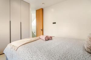 Modern 4-Bedroom Villa with Private Pool & Atlas Views 8 min to Jemaa El Fna