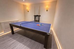 Spacious 3-Bed House with Private Yard