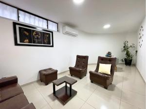 Urban Oasis - Ermita