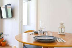 63 Lettér - Sun-Filled & Quiet Apartments with Elevator Access