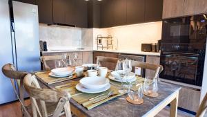 HOM I 3D3B Providencia I Parking I Ines de Suarez