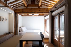 The four beauties seochon