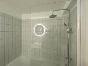 Crystal View Apartment