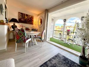 Appartement lumineux avec loggia, wifi - Port Grimaud - FR-1-868-39