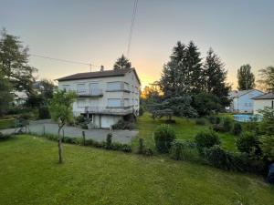 Grand appartement entouré de verdure