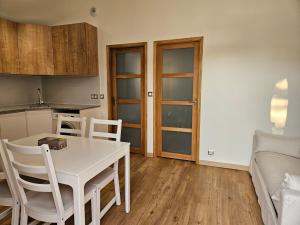 Maison indépendante équipée avec 2 suites parentales et un canapé lit au salon