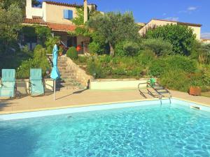 Maisons de vacances Pretty holiday home in Montagnac Montp zat with pool : photos des chambres