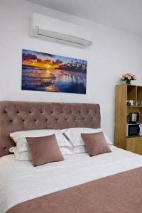 Breeze villa muscat