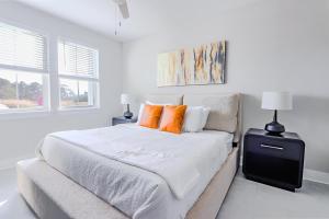 Landing Amazing 1BD Pool Gym