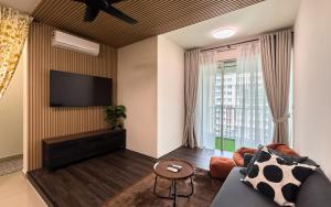 Residensi Suasana Damai with Balcony by Airhost