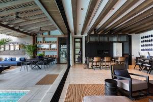 Villa Kram 4BR Luxury Sea View Villa