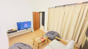 56L Portugis Homestay