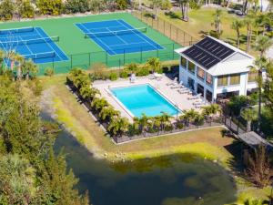 Pelicans Roost 203 condo