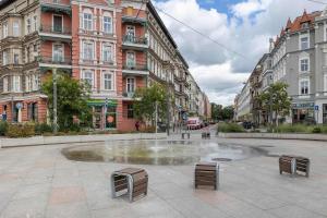 Unique and Spacious Apartament with Air Conditioning by Noclegi Renters