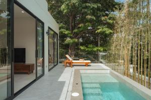 Staylar Sunrise Palms Villas