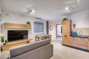 New central modern apartment in Balzan by SF Homes