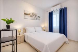 New central modern apartment in Balzan by SF Homes