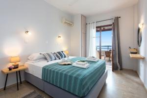 Hotel Barbati - Seaside Getaways with Pool