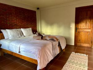 Lombok House Mentigi