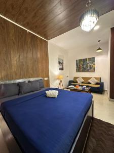 Modern wood loft at The oshu at the qutub
