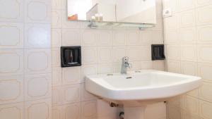 S'Archittu Sunset House img28