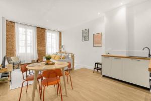 Duplex Lumineux en Hyper Centre - Proche Métro