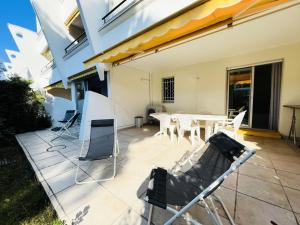 Open Du Golf - Trois pièces avec parking quartier du Golf MAE-2053