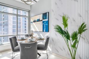Luxury Marina View 1BR Stay For 4