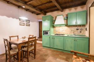 Borgo dei Corsi - Charming Holiday Apartments in Tuscany with airconditioning