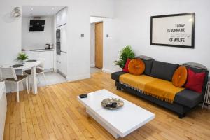 Le Cwtch - Stylish City Flat With Workspace