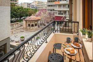 Agora Central Home