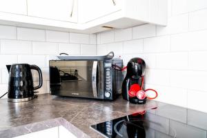 Swansea Bay Henrietta 1 Bedroom Apartment