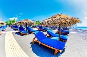 4 Seasons Suites Paradise Athens Airport