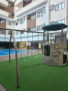 Cozy Luxe Apartment Hotel Feels, Home Comfort walk to IT Park, Netflix, Wifi, Pool