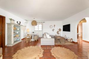 Home2Book Lanzarote Sunset & Jacuzzi House