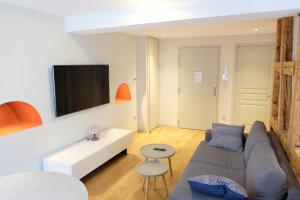 Platform 28 - Urban 46