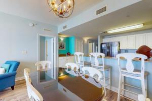 Beachfront condo with pool gym beach access Gulf views balcony AC