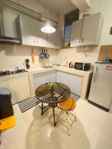 Spacious Home with free parking near Session road