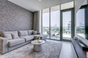 PVH - Lagoon View 1BR - District One