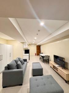 Staycation Akahana Homes