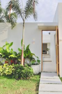 The Coco Villa by Escape Villas - NEW tropical 2BR Pool Villa