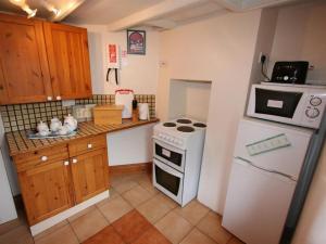 Honnor Cottage in the quiet village of St Buryan