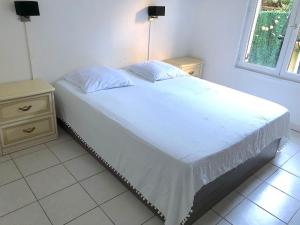 Appartement à Lorgues avec Terrasse & Piscine