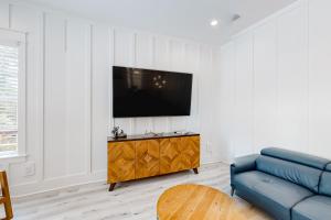 Spacious open concept one story home with pool bikes grill and pet friendly