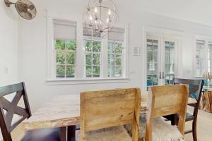 Scenic beachside retreat with abundant space and smooth access to the shore