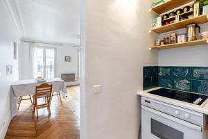 GuestReady - Bright Parisian charm • Château dEau